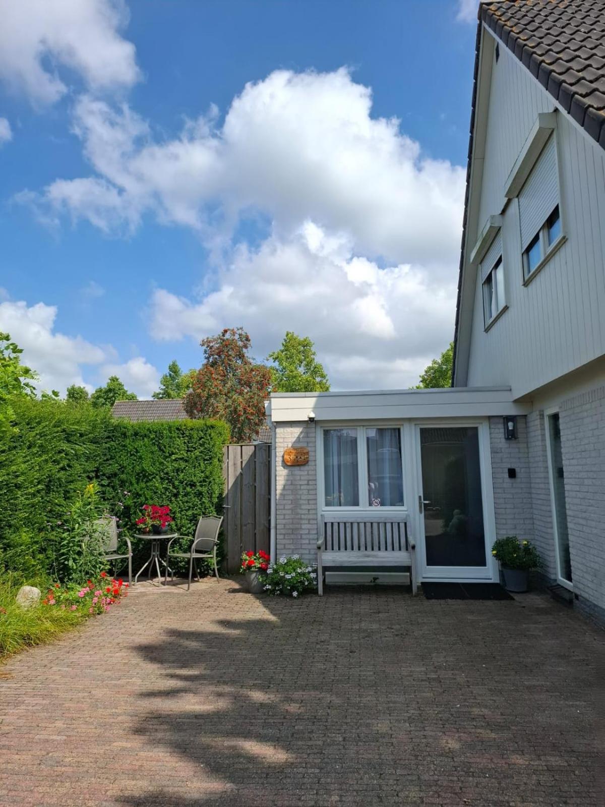 Dajan Vila Almere Exterior foto