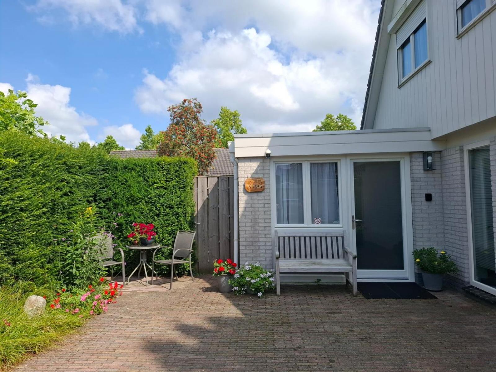 Dajan Vila Almere Exterior foto